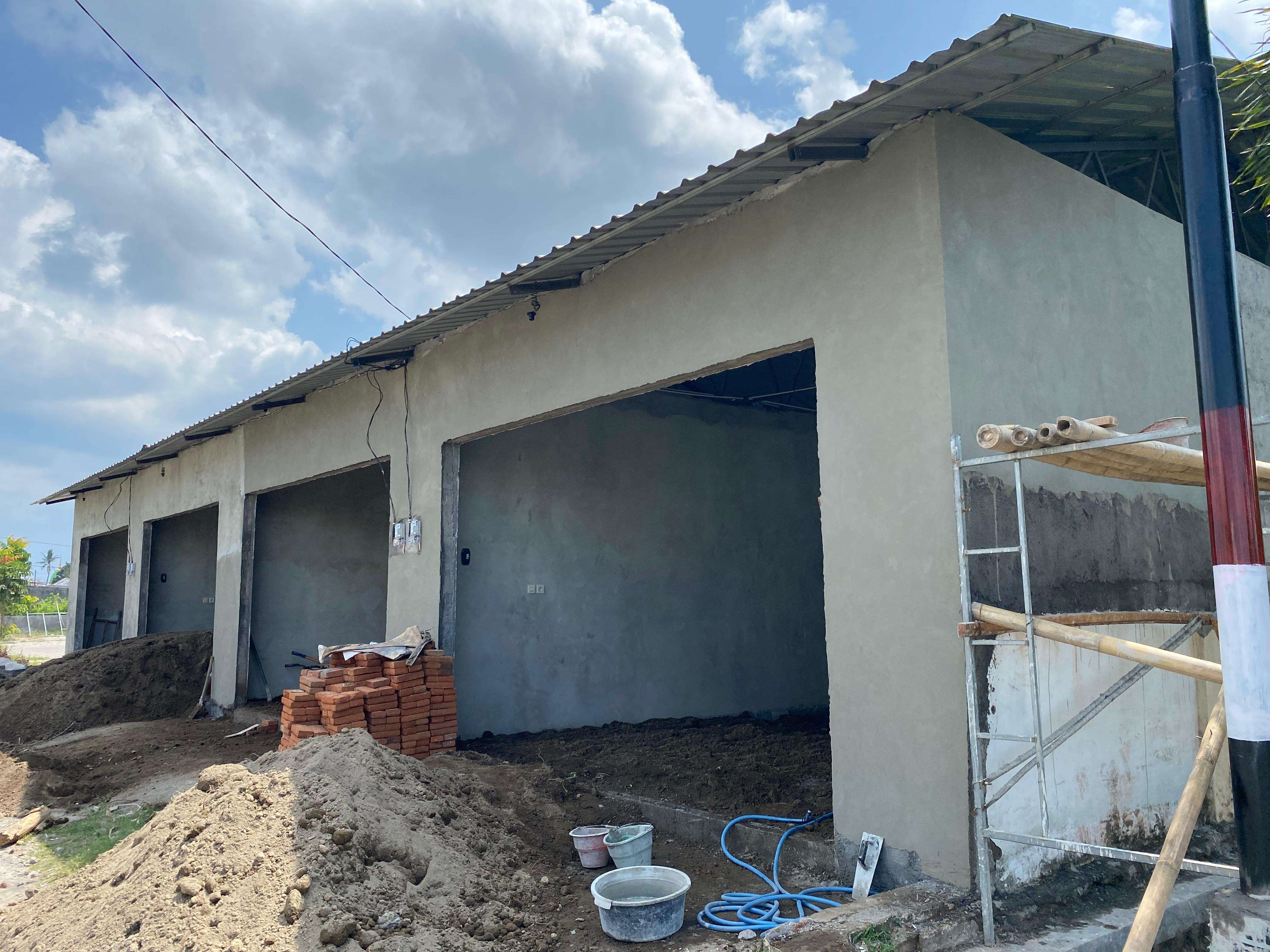 Pembangunan Lapak Kios Agrowisata di RT.11 Dusun Labuapi Utara