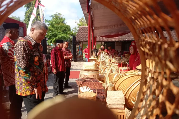 Sentra UMKM Kerajinan Bambu